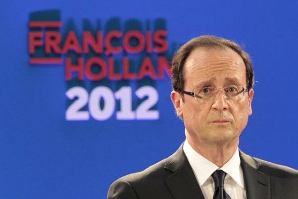 Francois Hollande, Socialist Party candidate for the 2012 French presidential election, delivers a speech in Paris