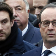 Marche : le garde du corps de Hollande qui fait le buzz