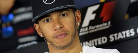 Lewis Hamilton pète les plombs sur Instagram