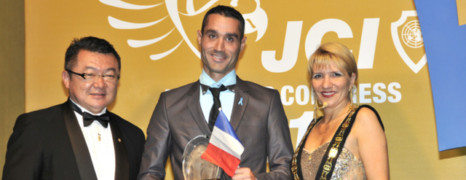 Nicolas Noguier a reçu son Prix mondial JCI à Rio