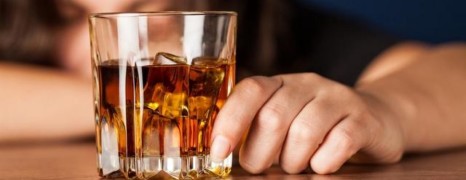 L’alcool, facteur aggravant dans les attaques homophobes