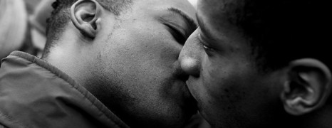Cameroun : des jeunes se mobilisent contre l’homosexualité