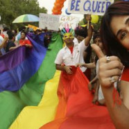 Inde : les homosexuels dans la rue