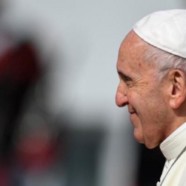 Le pape appelle à une interdiction universelle de la GPA