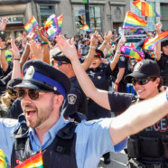 Les organisateurs de la Pride Parade de Toronto demandent à la police de ne pas défiler