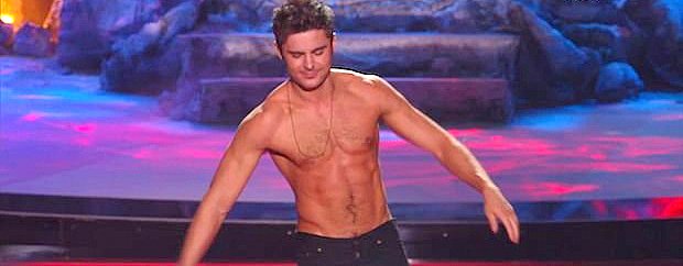 MTV Movie Awards 2014 : Zac Efron torse nu ! | 24Gay